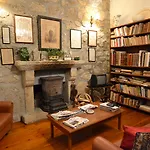 Casa Nobre Do Correio-mor 3*