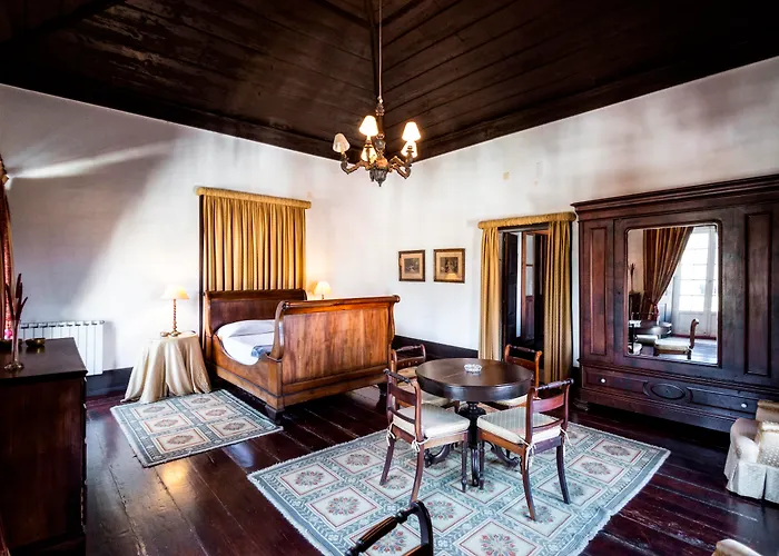 Bed & Breakfast Casa Nobre Do Correio-mor