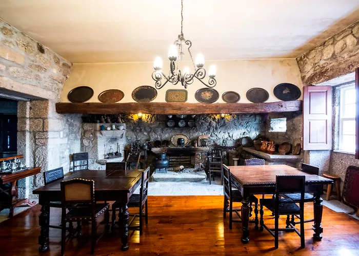 Casa Nobre Do Correio-mor Bed & Breakfast 3*