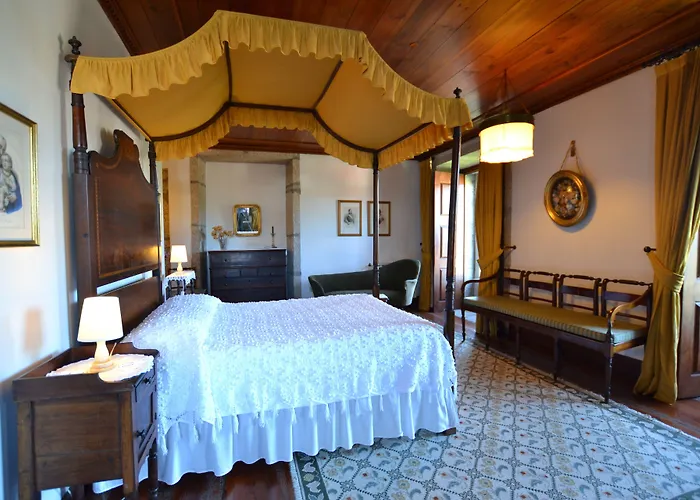 Casa Nobre Do Correio-mor Bed & Breakfast Ponte da Barca