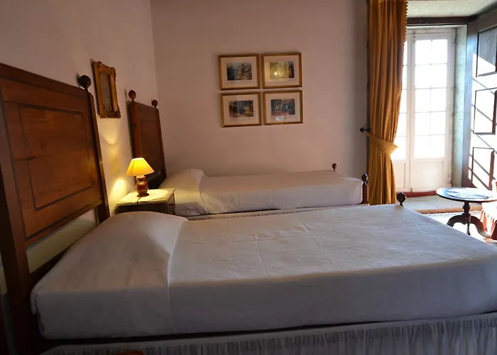 Casa Nobre Do Correio-mor Bed & Breakfast 3*