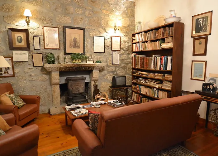 Casa Nobre Do Correio-mor Bed & Breakfast Ponte da Barca